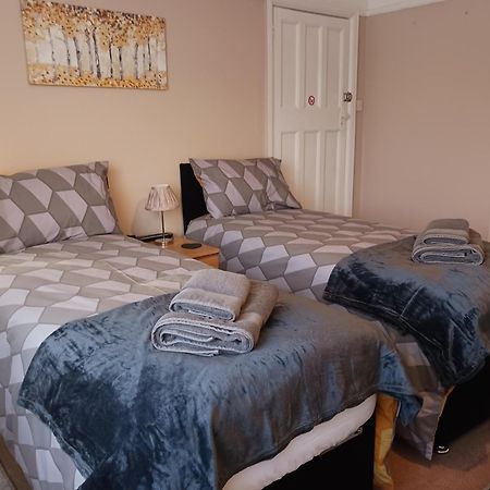 Felpham Guest House - Self Catering 博格诺里吉斯 外观 照片