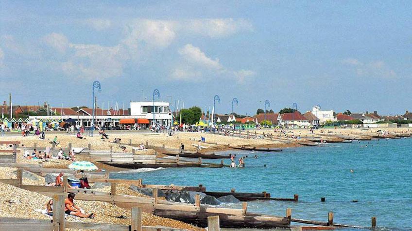 Felpham Guest House - Self Catering 博格诺里吉斯 外观 照片